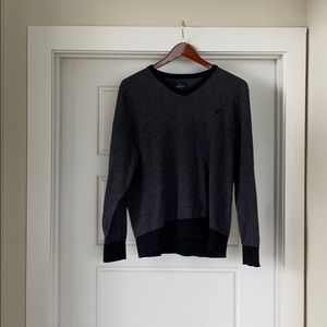 American Eagle V-Neck sweater